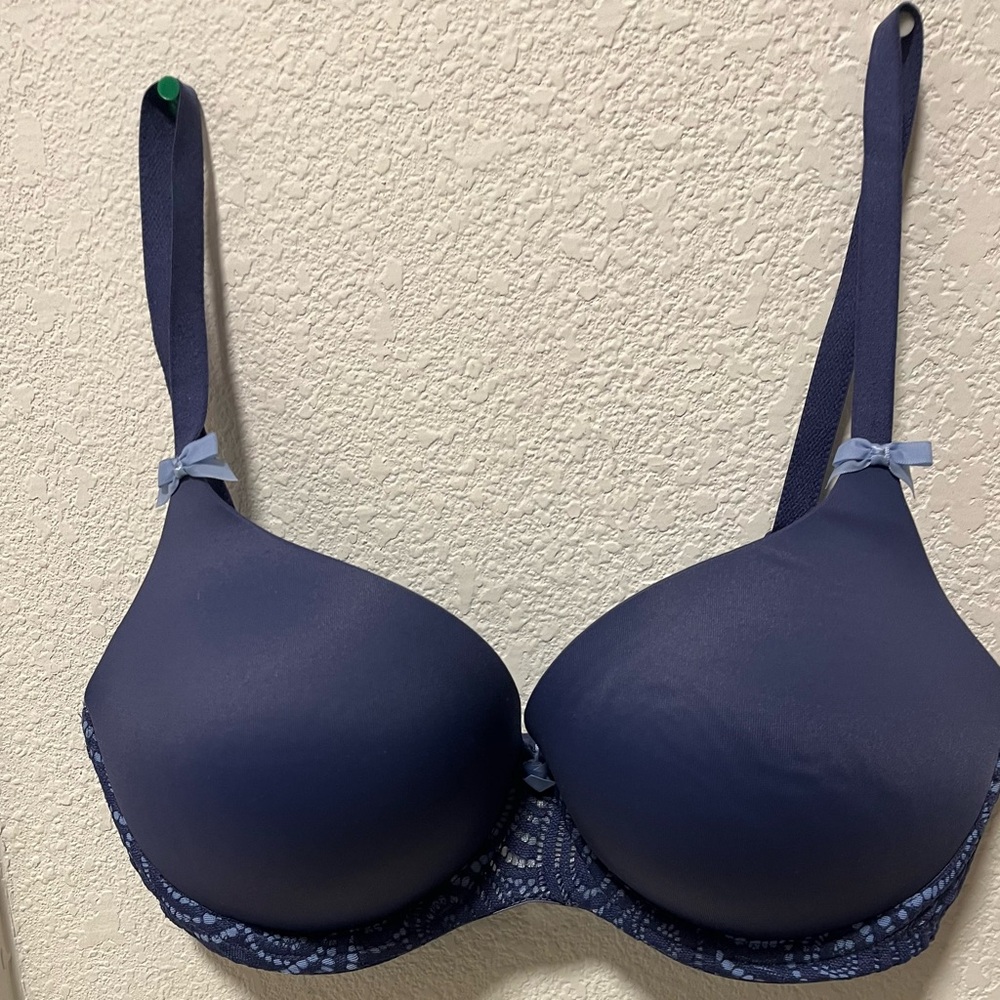 Elegant Lavender Lace Trim Bra by Modern Moments